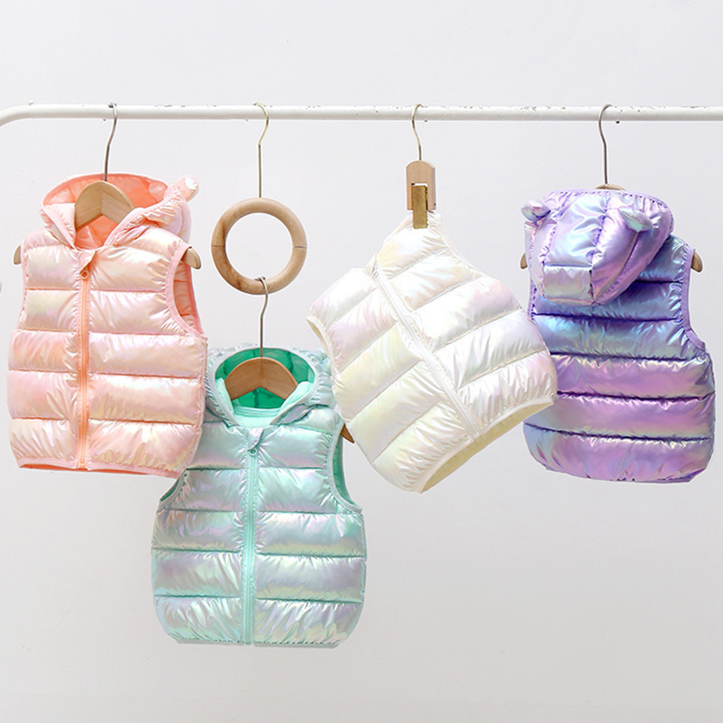 时尚男女宝宝连帽羽绒棉服秋冬款亮面马甲背心中小童保暖轻薄外套