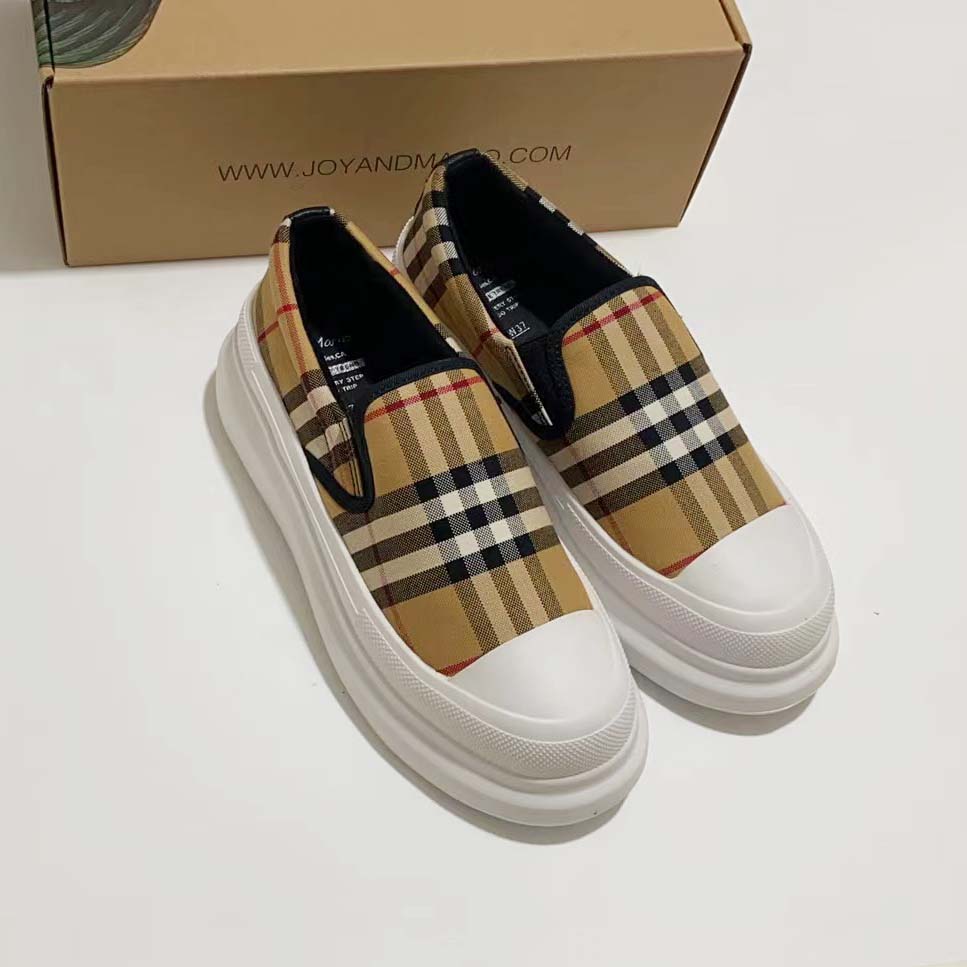 专柜玛丽正品秋季款厚底休闲一脚蹬套脚女乐福鞋小风香单鞋83283W