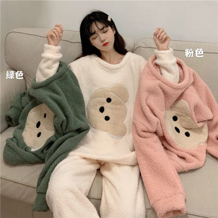日系可爱小熊珊瑚绒睡衣女款冬季加绒加厚秋冬法兰绒家居服两件套