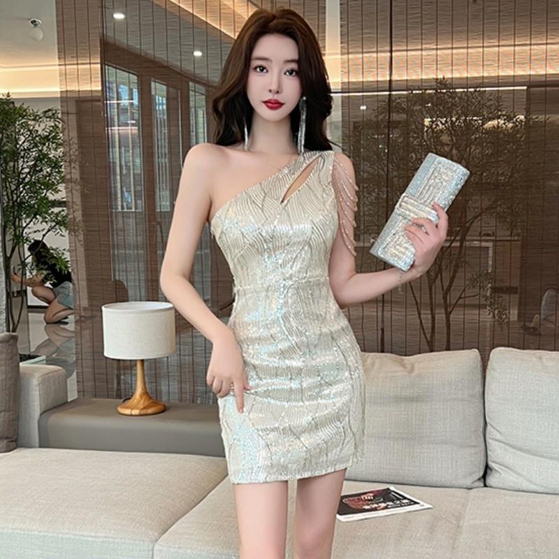 法式高级性感斜肩露背气质亮片连衣裙女甜辣包臀生日party晚礼服