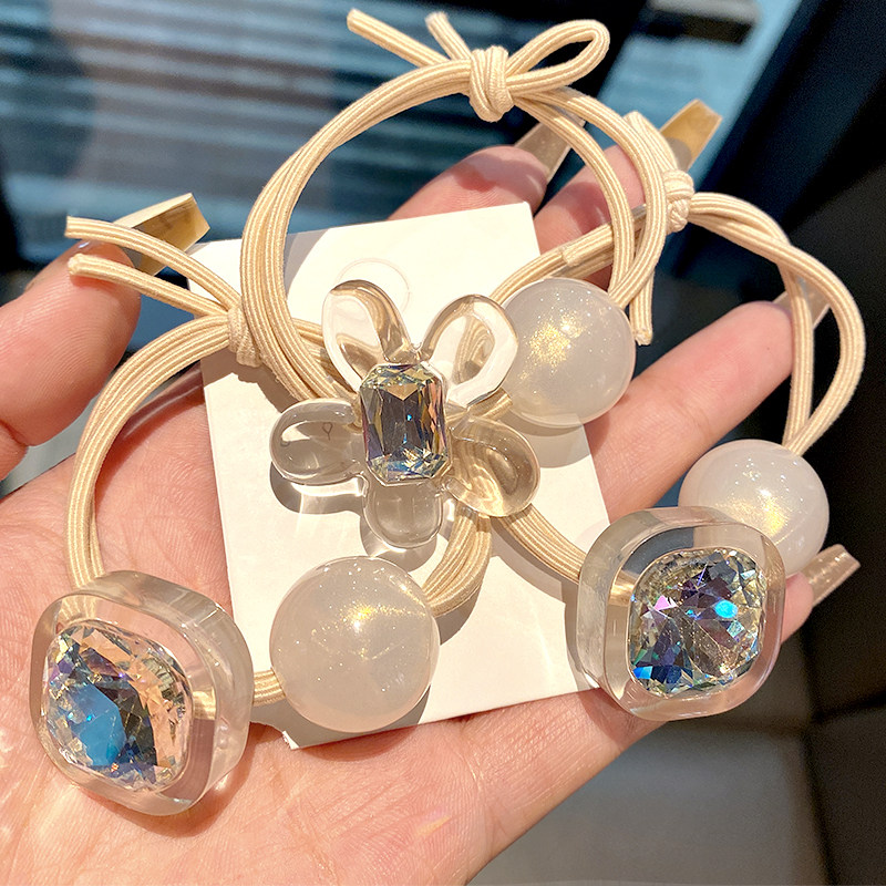 你看这世界开满了花 要开心~简约款透明花朵方块精致小众百搭优雅