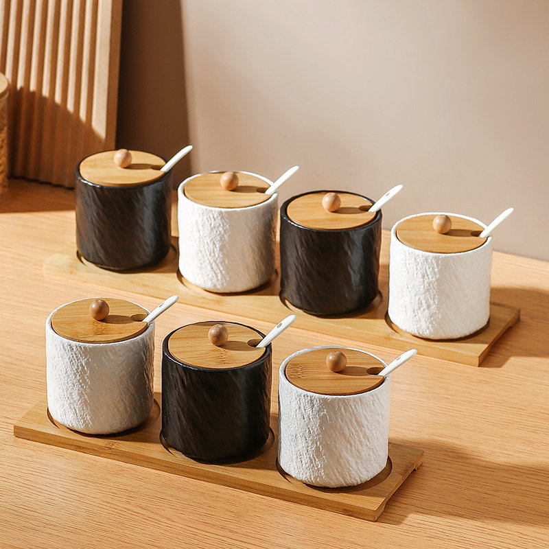 家用陶瓷调味瓶罐调味盒辣椒盐糖罐味精胡椒调料盒调料罐厨房用品