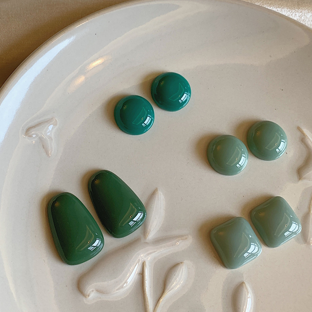 格林纳达黛绿925圆形耳钉