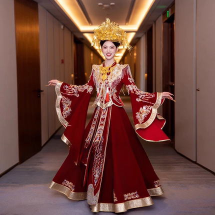 重工丝绒秀禾服新娘新款结婚高端显瘦中式婚服龙凤褂嫁衣广袖古装