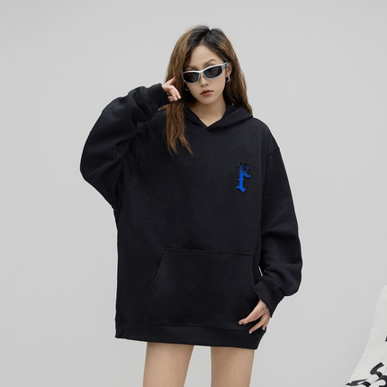 ONE PASS 街头潮牌渐变字母印花连帽卫衣2023春季男女款宽松上衣