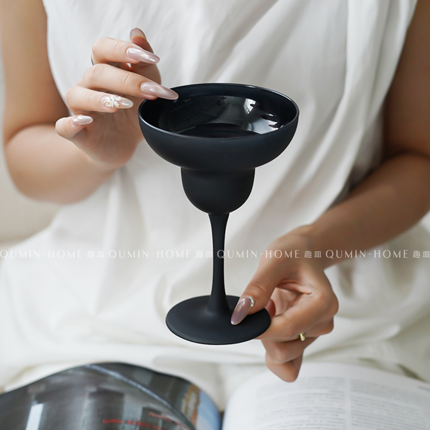 趣皿ins创意鸡尾酒杯特调杯子微醺宽口酒杯马天尼杯香槟杯高脚杯