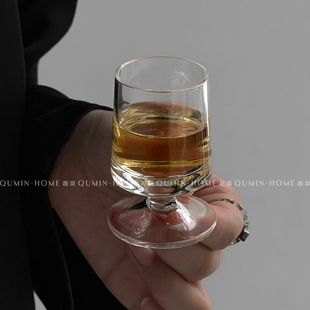 ins风小众设计感玻璃杯家用斜口矮脚杯号红酒杯香槟杯鸡尾酒杯子