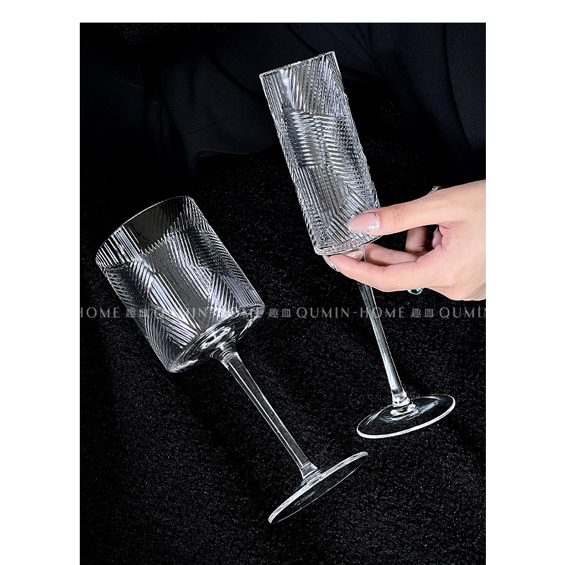 Qumin 直筒高脚杯小众复古浮雕玻璃杯高级感葡萄酒杯透明红酒杯子