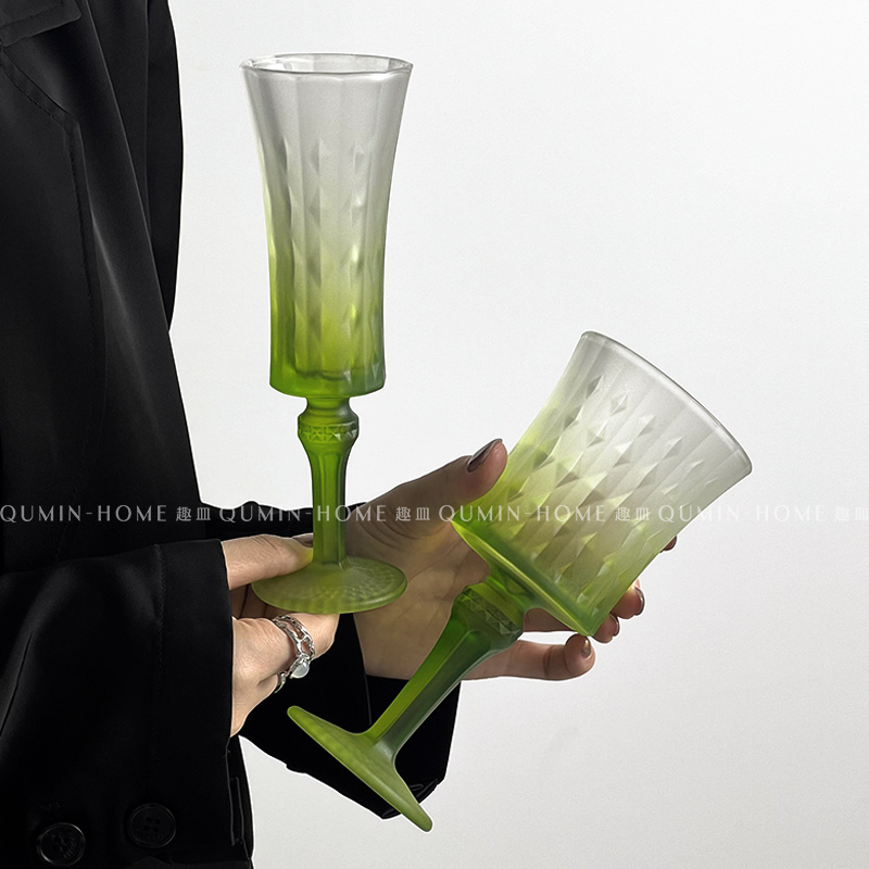 高顏值漸變綠水晶高腳杯