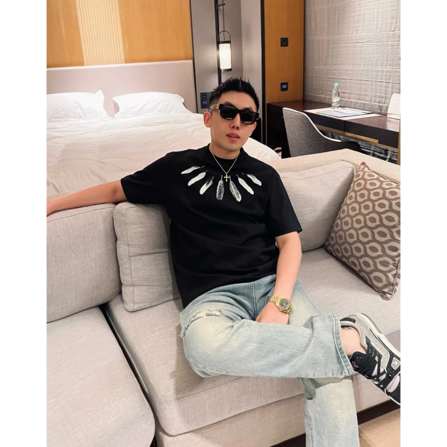 小众羽毛设计感休闲短袖夏季新款男士时尚百搭轻奢高级感重磅T恤