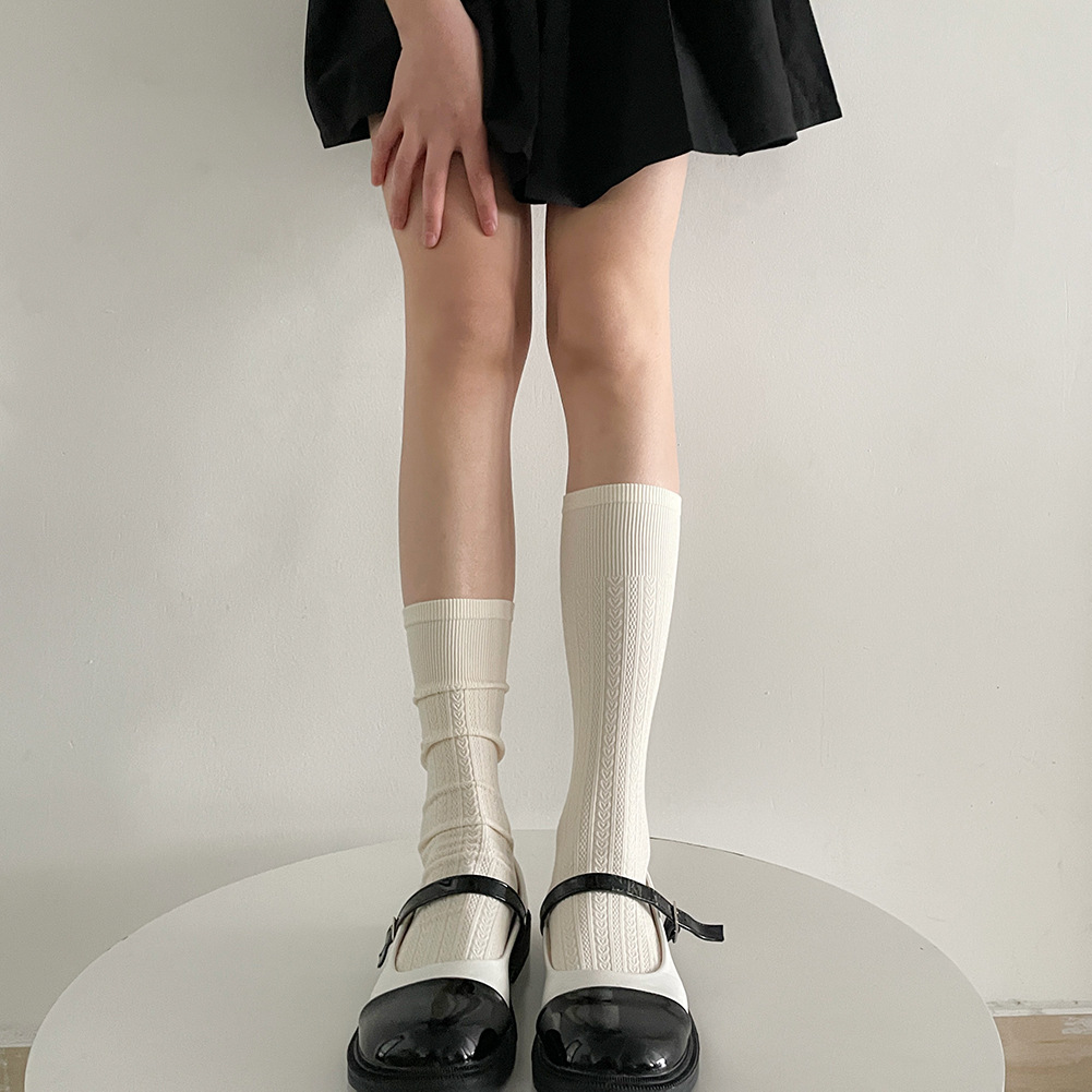 春夏棉质甜美爱心米白色中筒袜子女黑色堆堆袜日系jk奶白色小腿袜