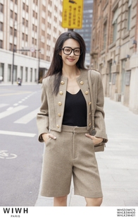 WIWH23新品 气质感军绿色小香风羊毛外套浮雕双排扣散发复古灵感