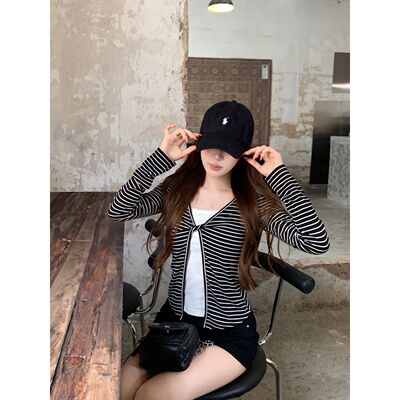 秋季韩系修身高级显瘦短款上衣服