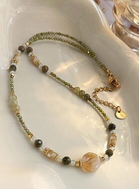 钛钢黄塔晶复古几何锆石锁骨链