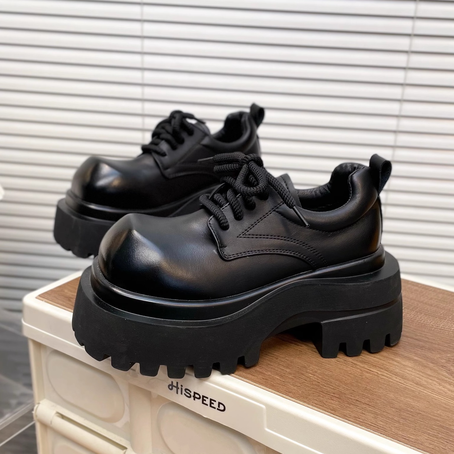 日本OFFCAT真皮大方头厚底JK小皮鞋女2025秋季新款英伦风乐福单鞋