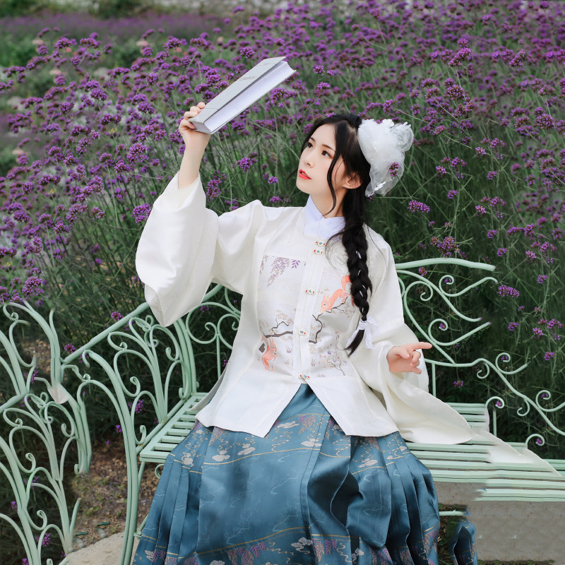 BAHUANG 원래 HANFU 명나라가 만든 스퀘어 칼라 수선 의류 메이크업 꽃 작은 코트 다람쥐 정장 가을 겨울 다목적 외국 할인 4월 같은 스타일