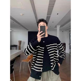 高级感经典条纹开衫毛衣男秋冬韩版宽松学院慵懒风休闲针织衫外套