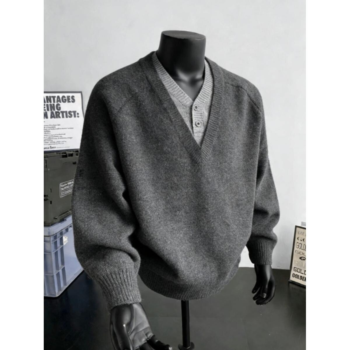 深灰色假两件V领毛衣男款秋冬美式覆古针织衫老钱风慵懒开衫外套