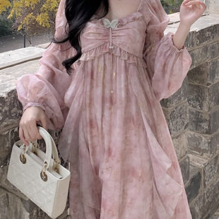 甜桃杏蝶 仙女粉朦胧晕染印花蝴蝶烫金雪纺海边度假风连衣裙