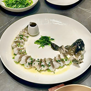 饭店陶瓷大圆盘蒸鱼盘圆形浅盘餐厅酒店纯白瓷盘子特色菜特色盘子