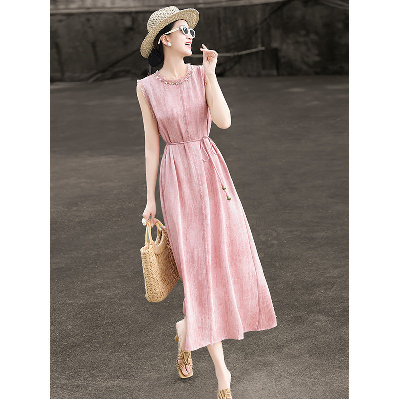 兰瑟儿2026夏季新款气质名媛法式圆领钉珠无袖背心宽松连衣裙