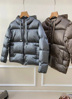 m*x渠道 时尚轻盈90白鹅绒连帽羽绒服短款女冬高端轻奢保暖鹅绒服