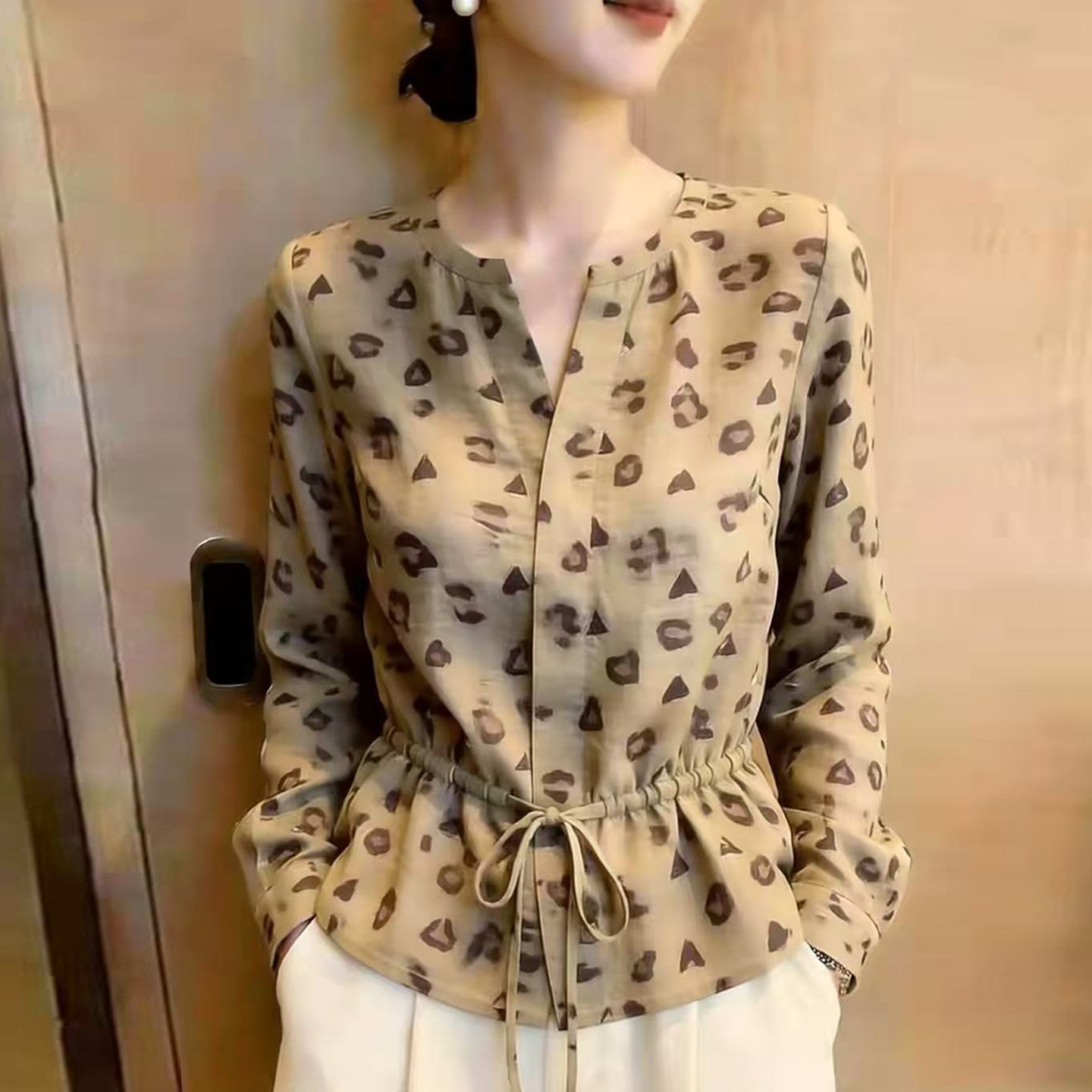 法式设计感高级豹纹印花衬衫女