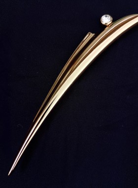 Vintage Grosse 金色大尺寸流线型胸针