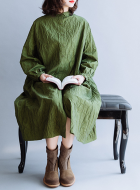 清濯细皱皱树皮肌理小小翻领牛油果绿色休闲文艺棉质连衣裙