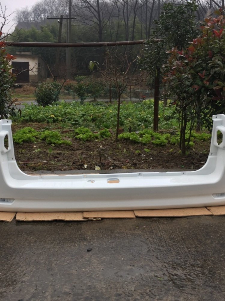 Suitable for Changan Ounuo front bumper 12-16 Ounuo front bumper Ounuo front bumper rear bumper