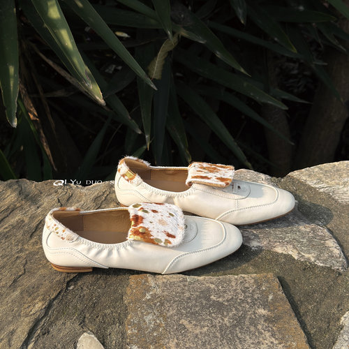 【七与多】牛皮/1.5cm小众泼墨马毛翻舌单鞋平底一脚蹬软底乐福鞋