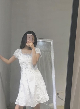 AY To flims 洛丽塔宫廷风泡泡袖绑带少女减龄白色法式风情连衣裙