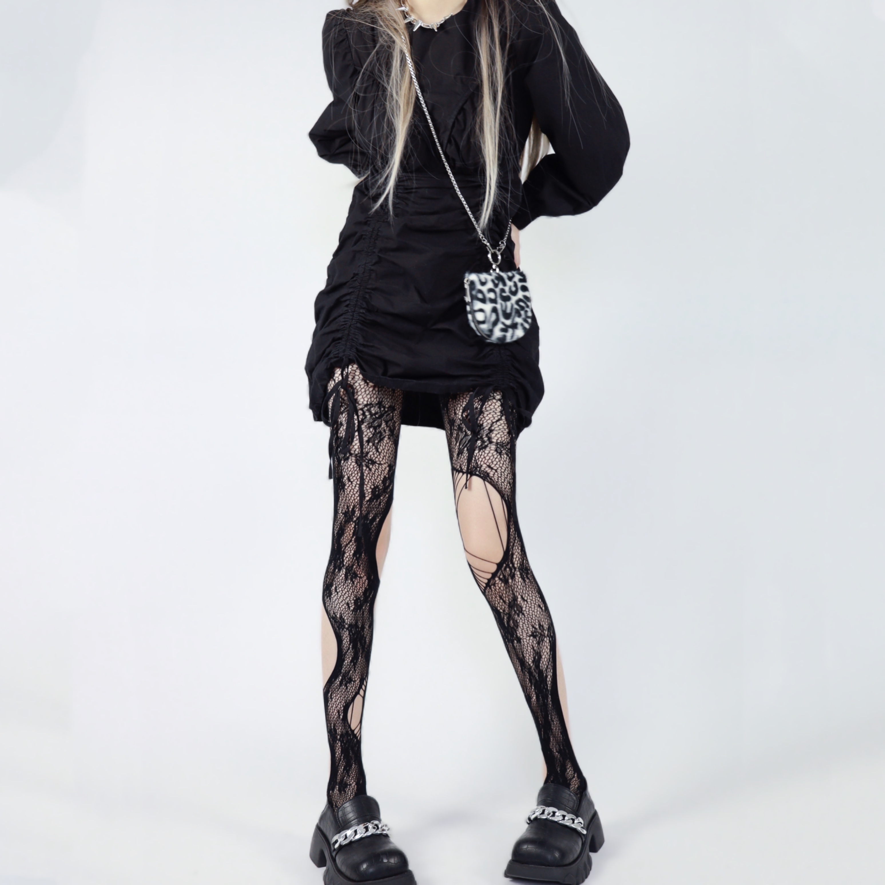 千禧辣妹不规则拉撕破洞网袜镂空