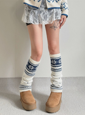 AY To films 费尔岛雪花点点红色圣诞袜秋冬针织保暖腿套堆堆袜套