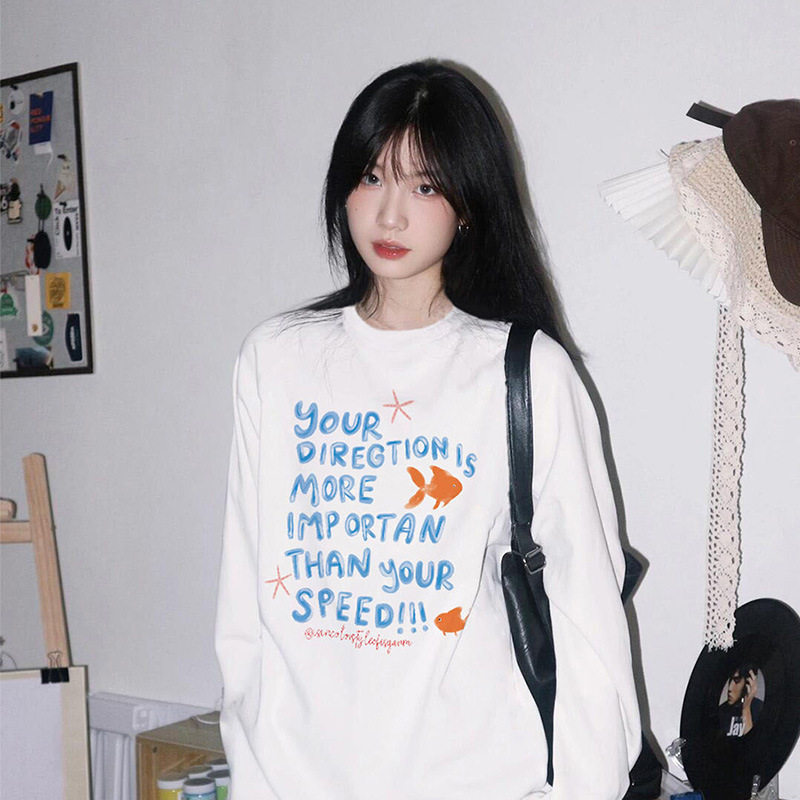 新款宽松大码白色纯棉长袖t恤女内搭打底衫设计感小众秋季上衣女