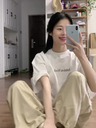 纯棉潮牌美式白色短袖t恤女夏季2025新款宽松设计感小众半袖上衣