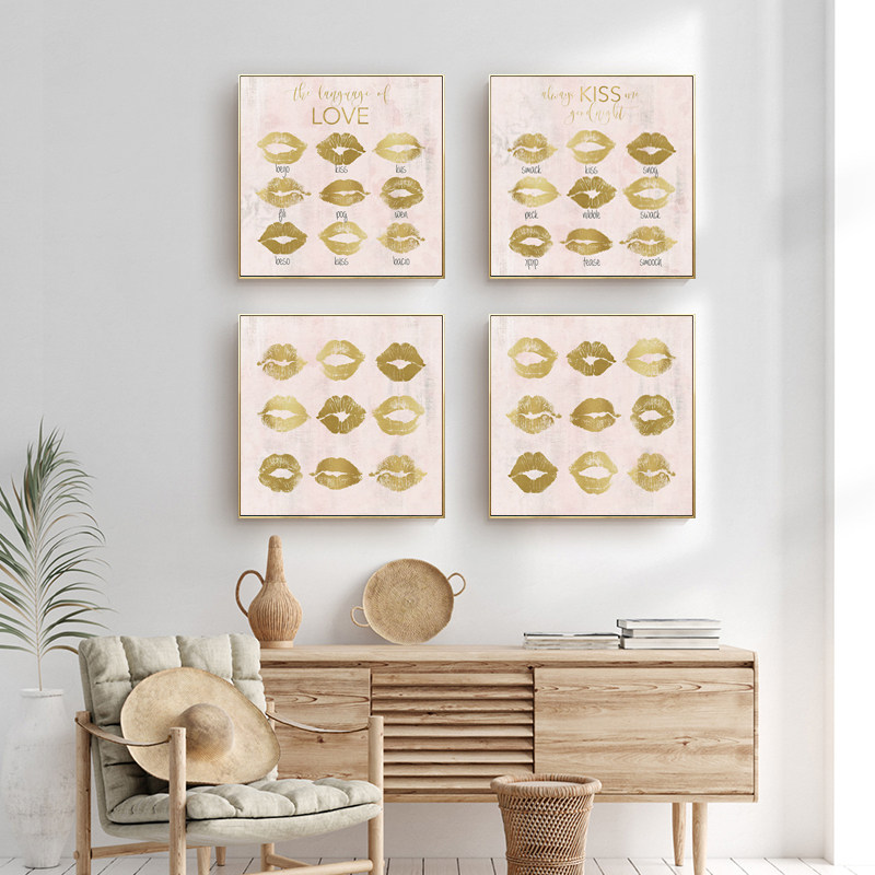 现代北欧轻奢爱心嘴唇简美红唇金箔挂画卧室抽象肌理小众装饰画