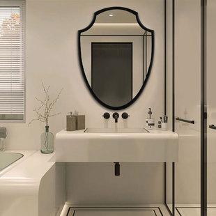 欧式洗手间浴室化妆镜复古黑色壁挂装饰镜法式洗手台异形镜子定制