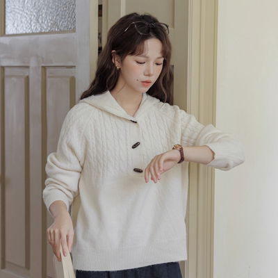 甜美日系小个子连帽针织毛衣