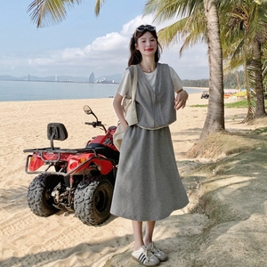 慵懒风休闲假两件上衣半身裙套装女2025夏新款学院风小个子两件套图片