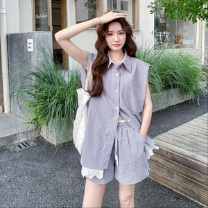 设计感格纹衬衫阔腿短裤套装女2025夏季新款慵懒风减龄气质两件套