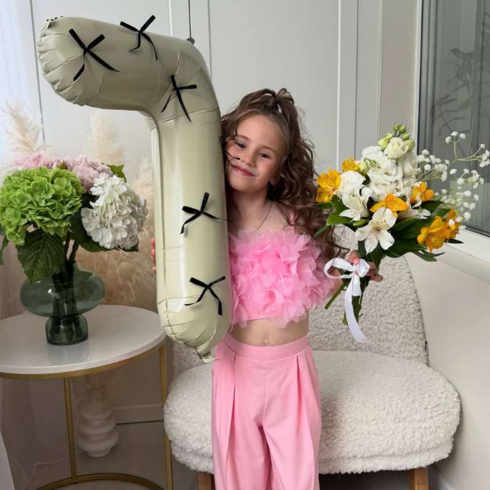 黑色缎带蝴蝶结大数字铝膜气球