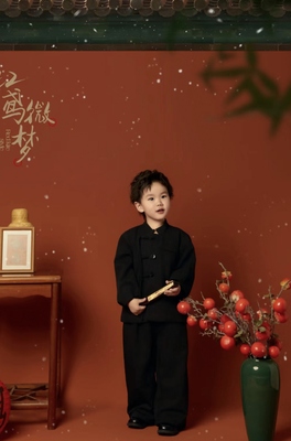 新中式男童唐装帅气国风男孩汉服套装改良中山装儿童走秀演出服