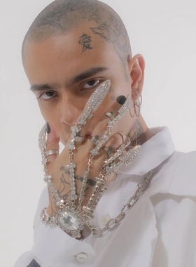 BLINGBLING水钻银色闪亮戴甲一体爪子造型手链COSPLAY