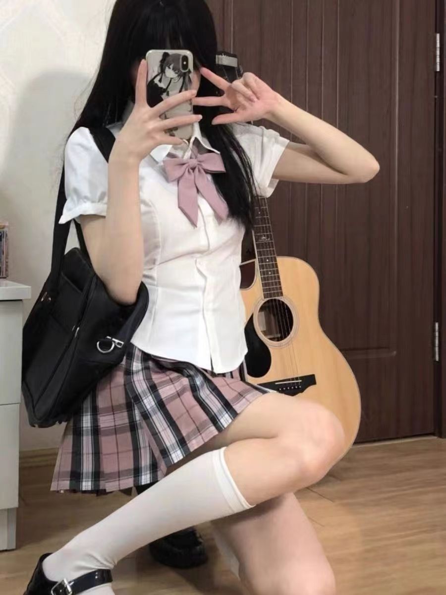 短袖泡泡袖修身设计感衬衣辣妹女