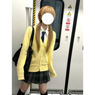 学院风甜美动漫黄针织开衫女秋冬日系软妹外套衬衫JK百褶格裙套装