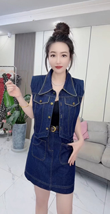 女马甲短裙蓝色上衣网红 2025夏季 新款 复古港风翻领双口袋短款 无袖