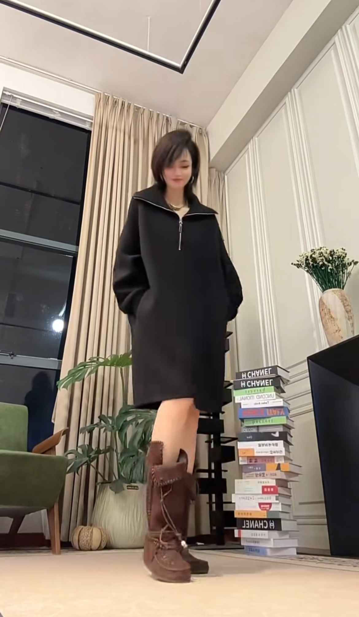 2025秋季新款气质聚会大方得体长袖连衣裙女设计感小众裙子潮网红
