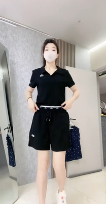 2025夏季新款时尚休闲运动套装女宽松显瘦短袖上衣短裤两件套潮流