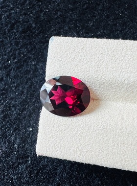 5.66ct石榴石铁铝榴石10.4*12.8mm椭圆形精切颜色浓艳
